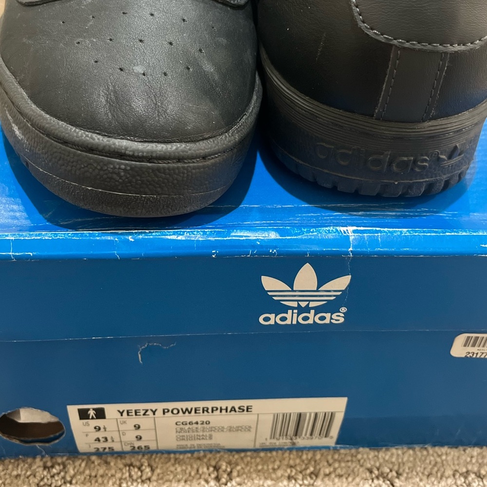 Yeezy Calabasas Powerphase Sz 9.5